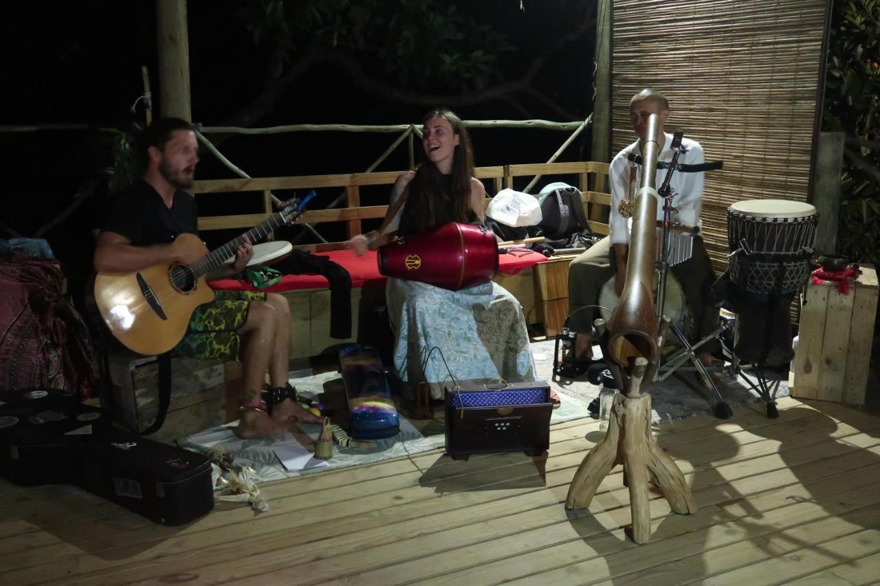 Otentic, Eco Tent Experience Grand River South East 외부 사진